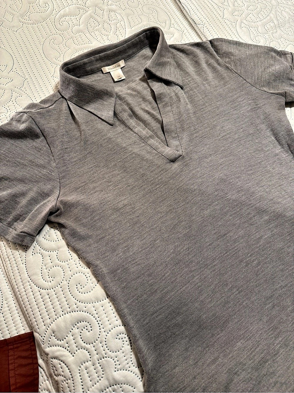 Max Mara Women’s Shortsleeve Polo Dress Shirt Size Medium
